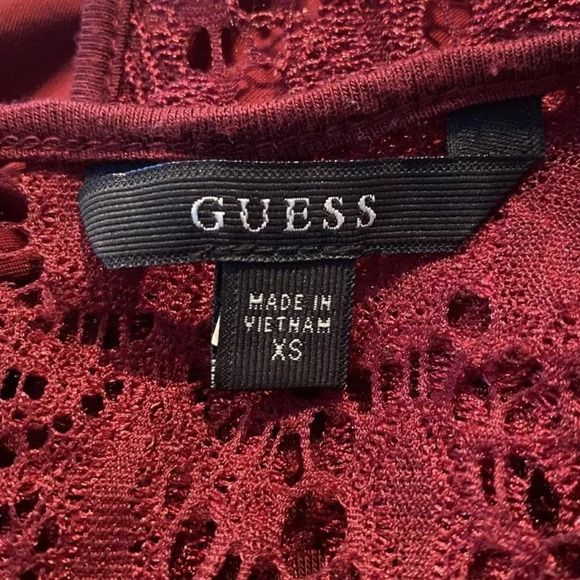 Guess Burgundy Lace Faux Wrap Bodycon Dress Womens Size XS (861) - Picture 4 of 4